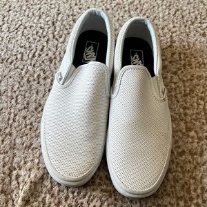 Men’s Slip-On Vans Sneakers